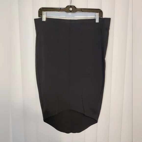 Torrid Black High Low Pencil Skirt Size 0 - Picture 1 of 3